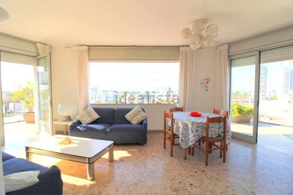 appartamento in vendita a Jesolo in zona Lido