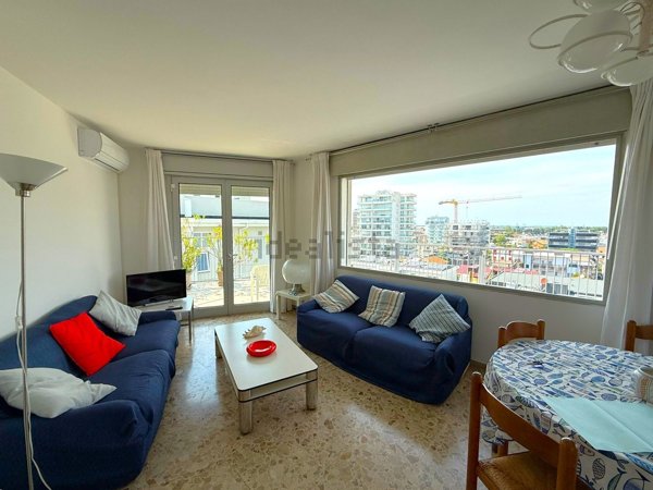 appartamento in vendita a Jesolo in zona Lido