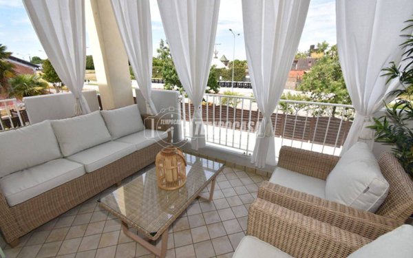 appartamento in vendita a Jesolo in zona Lido