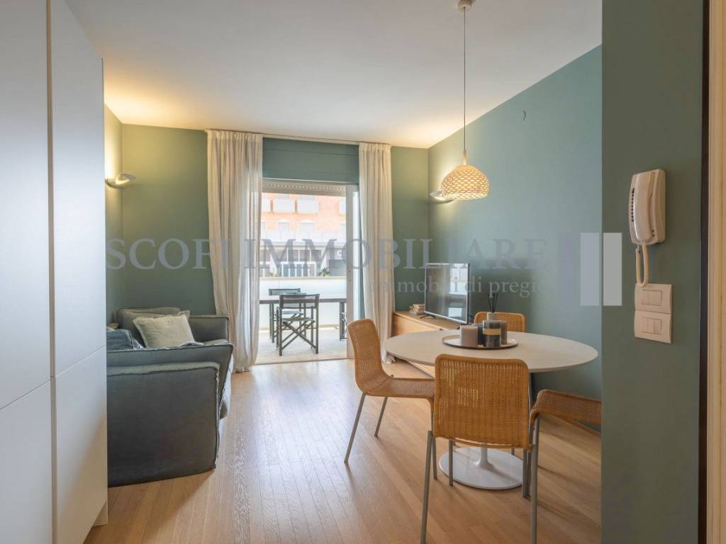 appartamento in vendita a Jesolo in zona Lido