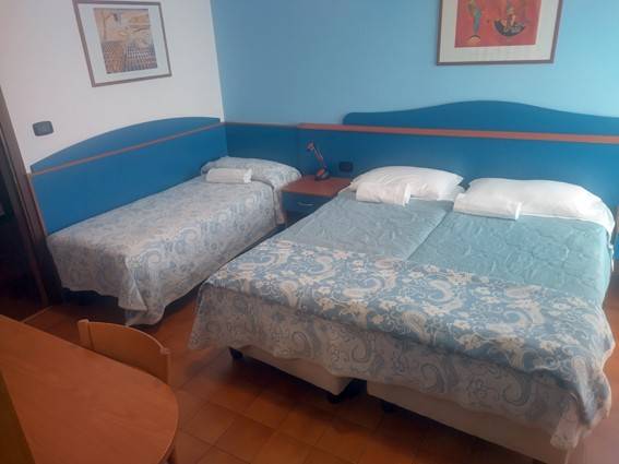negozio in vendita a Jesolo in zona Lido