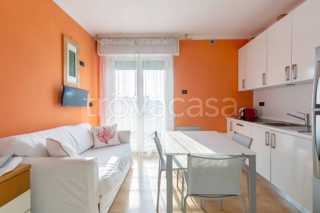 appartamento in vendita a Jesolo in zona Lido