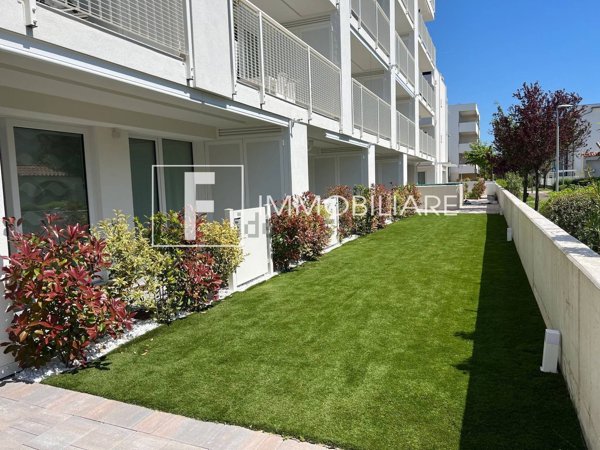 appartamento in vendita a Jesolo in zona Lido