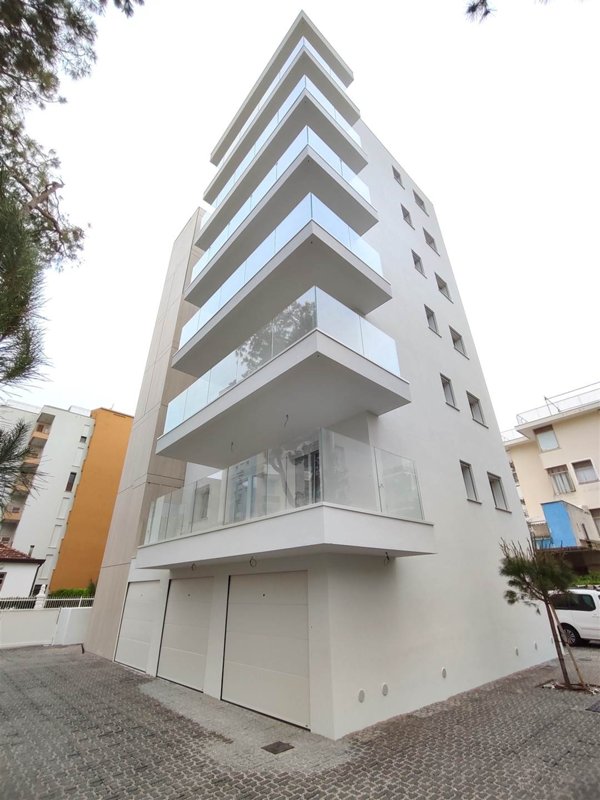 appartamento in vendita a Jesolo in zona Lido