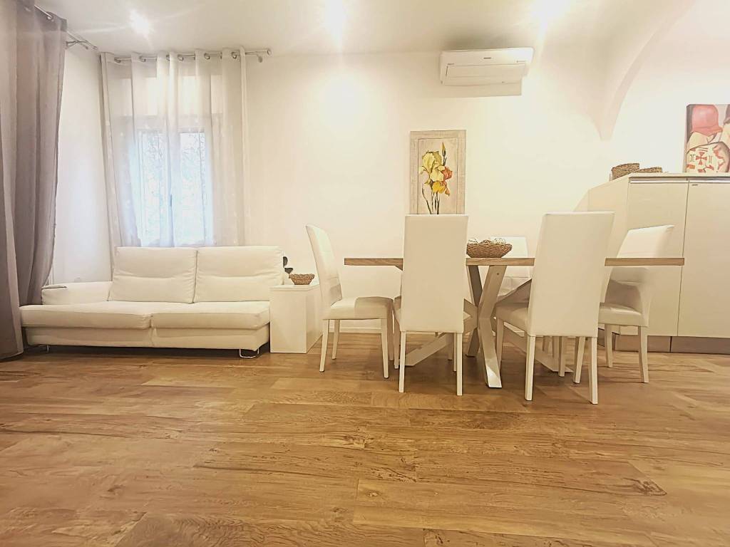 appartamento in vendita a Jesolo in zona Lido