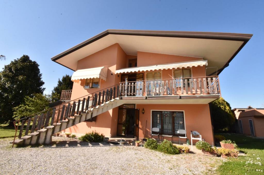 casa indipendente in vendita a Jesolo
