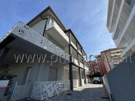 appartamento in vendita a Jesolo in zona Lido