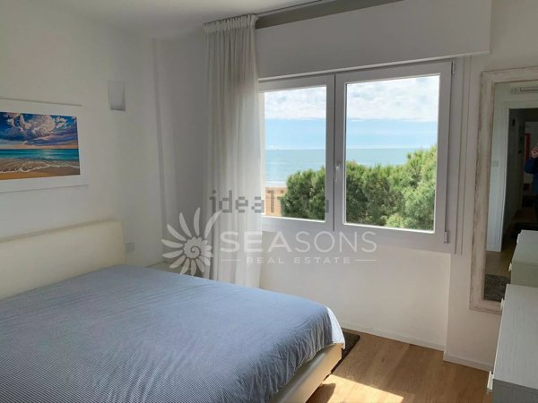 appartamento in vendita a Jesolo in zona Lido