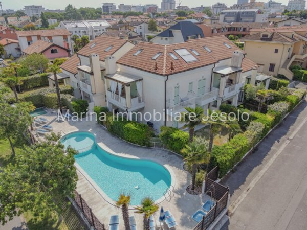 appartamento in vendita a Jesolo in zona Lido