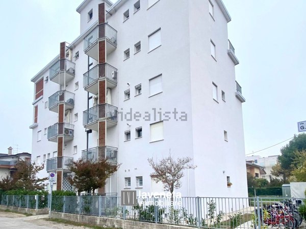 appartamento in vendita a Jesolo in zona Lido