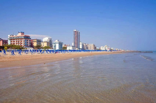 appartamento in vendita a Jesolo in zona Lido