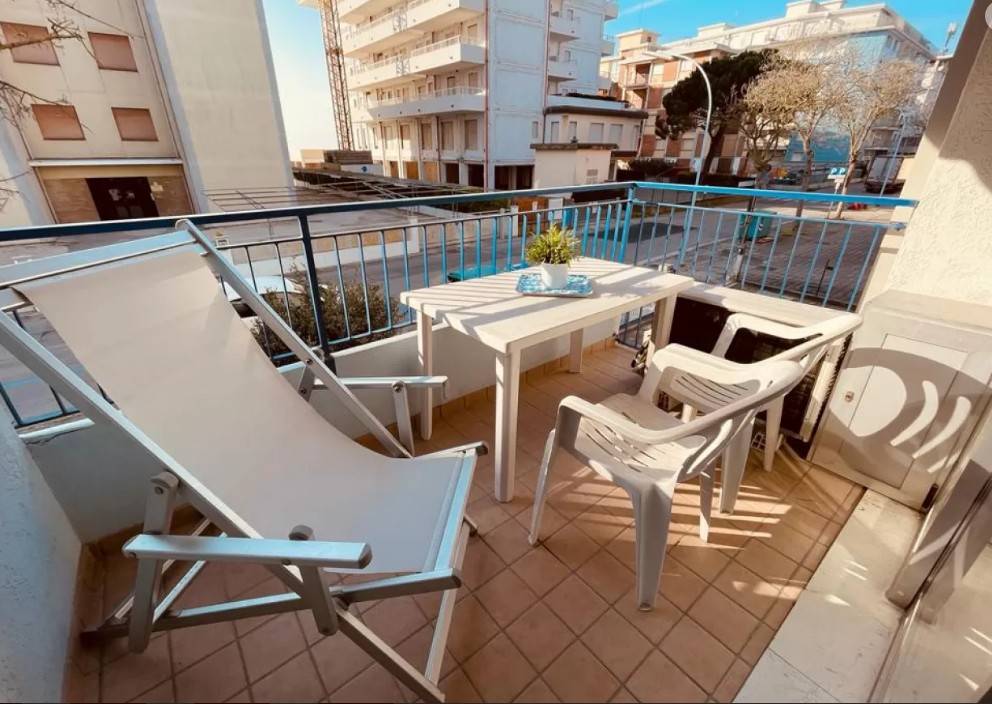appartamento in vendita a Jesolo in zona Lido