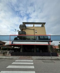appartamento in vendita a Jesolo in zona Lido