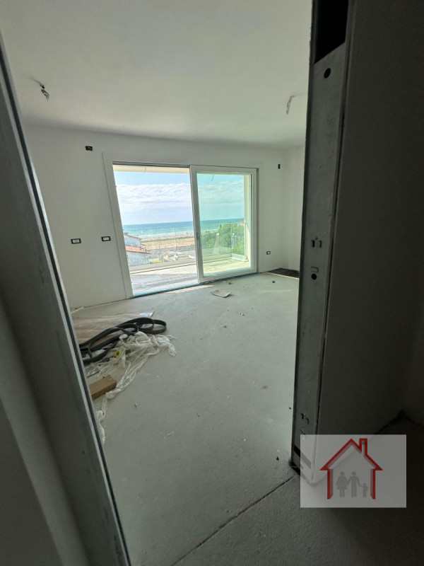 appartamento in vendita a Jesolo in zona Lido