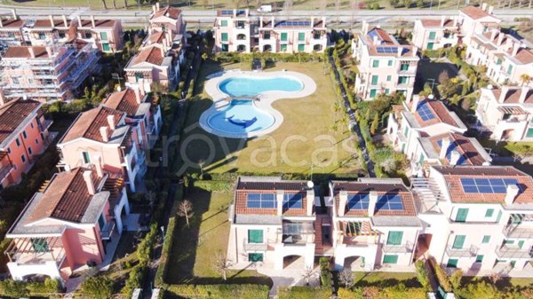 appartamento in vendita a Jesolo in zona Lido
