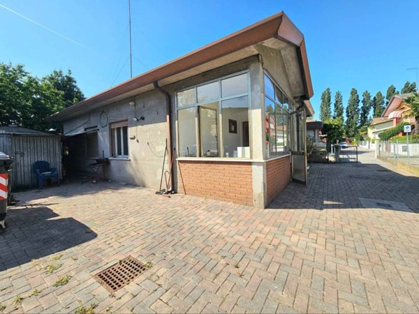 casa indipendente in vendita a Jesolo