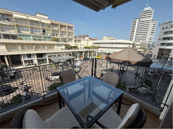 appartamento in vendita a Jesolo in zona Lido