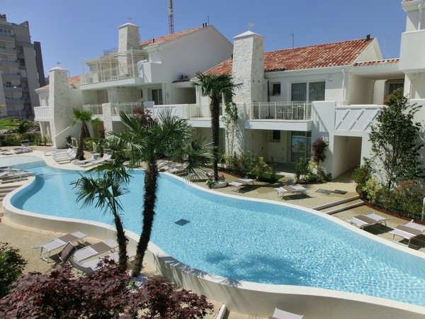 appartamento in vendita a Jesolo in zona Lido