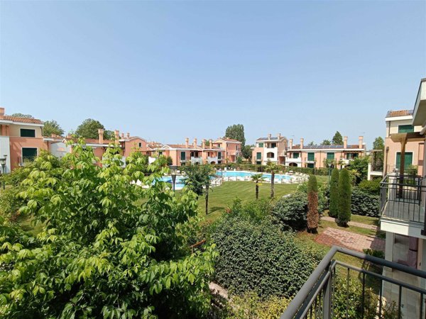appartamento in vendita a Jesolo in zona Lido