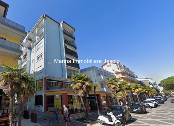 appartamento in vendita a Jesolo in zona Lido