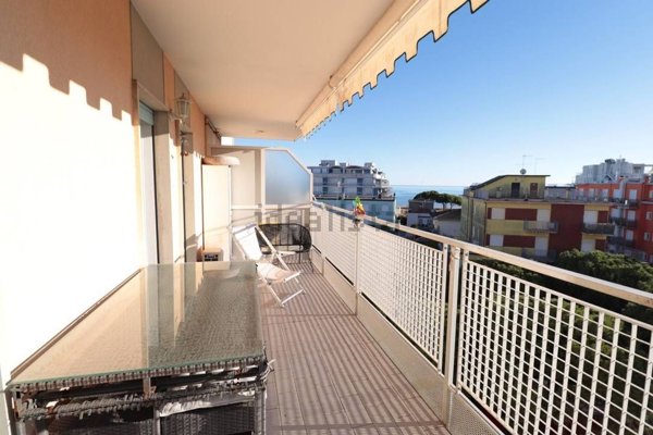 appartamento in vendita a Jesolo in zona Lido
