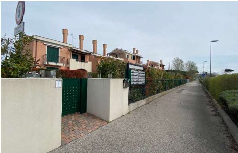 appartamento in vendita a Jesolo in zona Lido