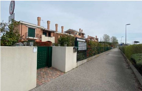 appartamento in vendita a Jesolo in zona Lido