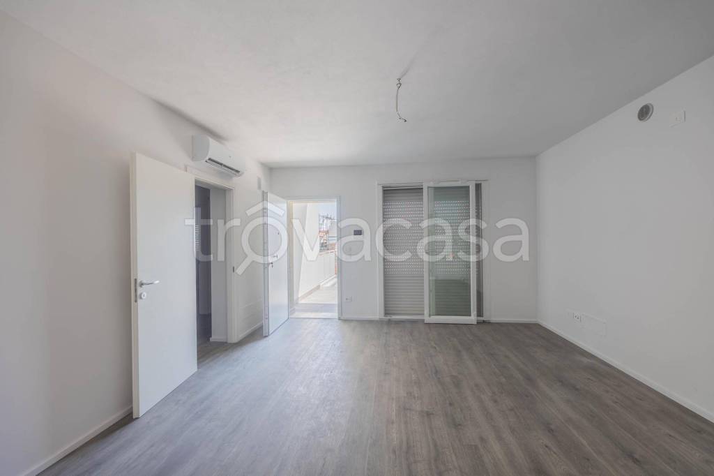 appartamento in vendita a Jesolo in zona Lido
