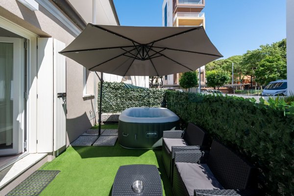 appartamento in vendita a Jesolo in zona Lido