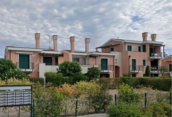 appartamento in vendita a Jesolo in zona Lido