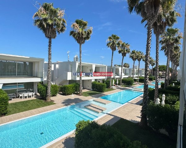 appartamento in vendita a Jesolo in zona Lido