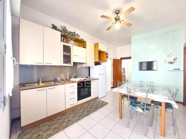 appartamento in vendita a Jesolo in zona Lido