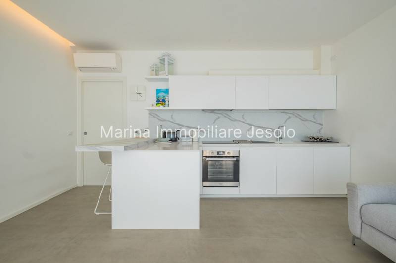 appartamento in vendita a Jesolo in zona Lido
