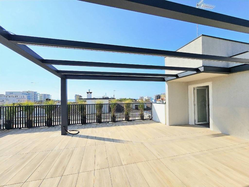 appartamento in vendita a Jesolo in zona Lido