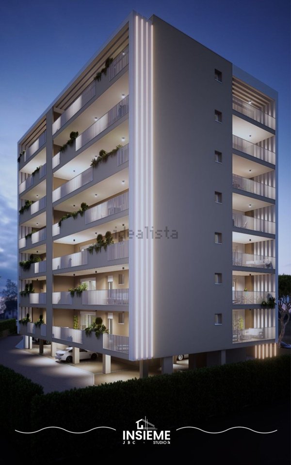 appartamento in vendita a Jesolo in zona Lido