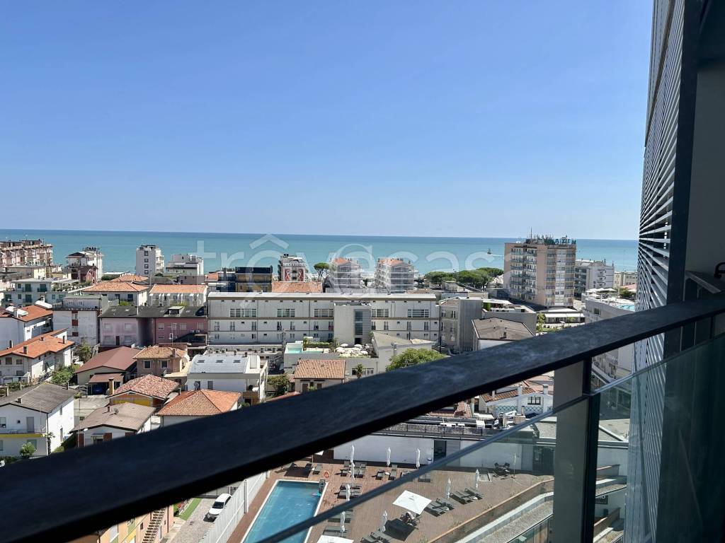 appartamento in vendita a Jesolo in zona Lido