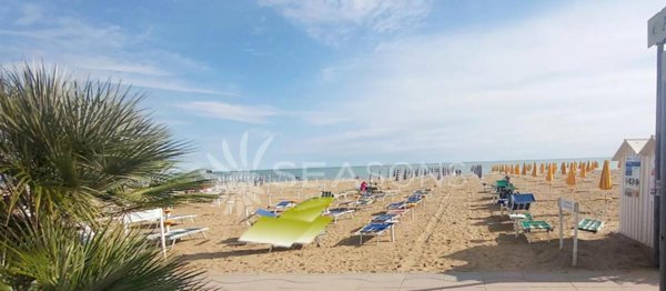 appartamento in vendita a Jesolo in zona Lido