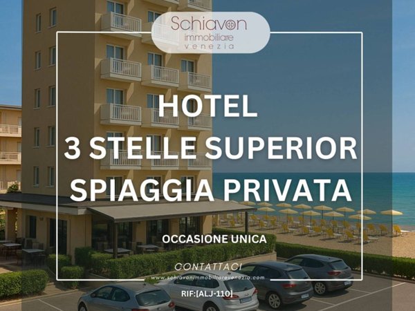 negozio in vendita a Jesolo in zona Lido