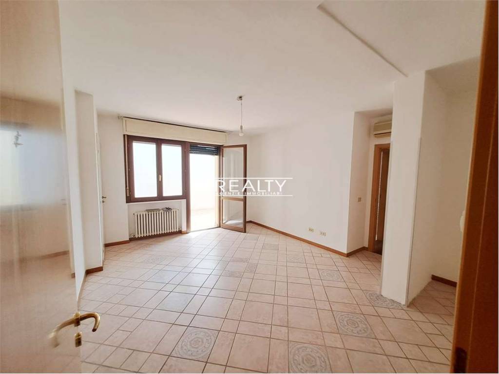 appartamento in vendita a Jesolo in zona Lido