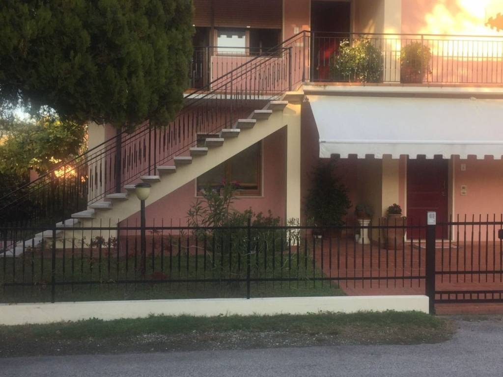 appartamento in vendita a Jesolo in zona Lido