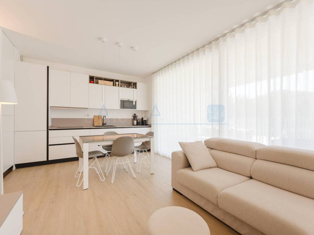 appartamento in vendita a Jesolo in zona Lido