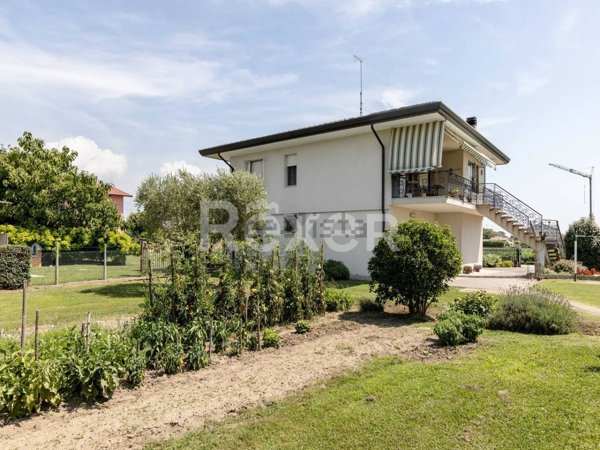 casa indipendente in vendita a Jesolo