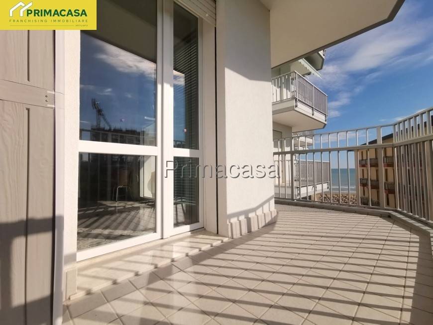 appartamento in vendita a Jesolo in zona Lido