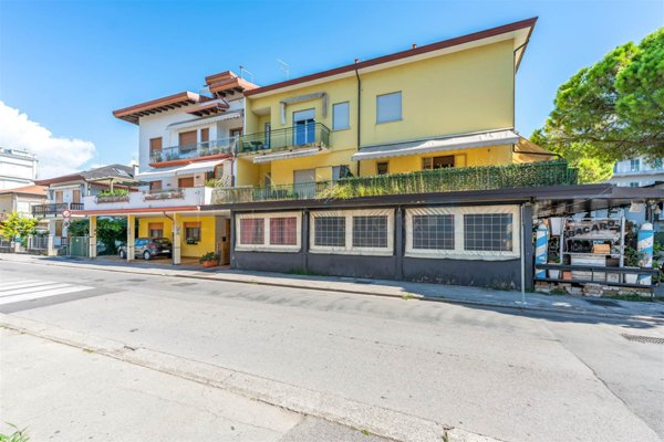 appartamento in vendita a Jesolo in zona Lido