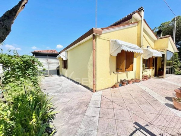 casa indipendente in vendita a Jesolo in zona Cortellazzo