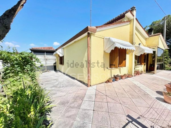 casa indipendente in vendita a Jesolo in zona Cortellazzo