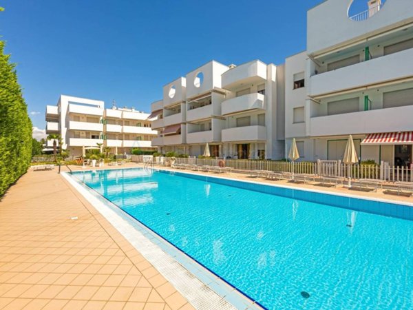 appartamento in vendita a Jesolo in zona Lido