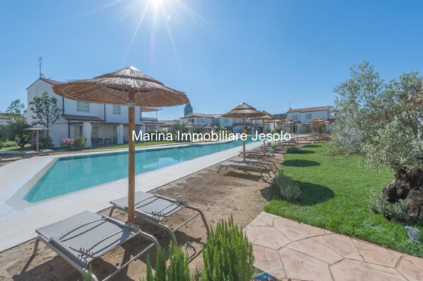 appartamento in vendita a Jesolo in zona Lido