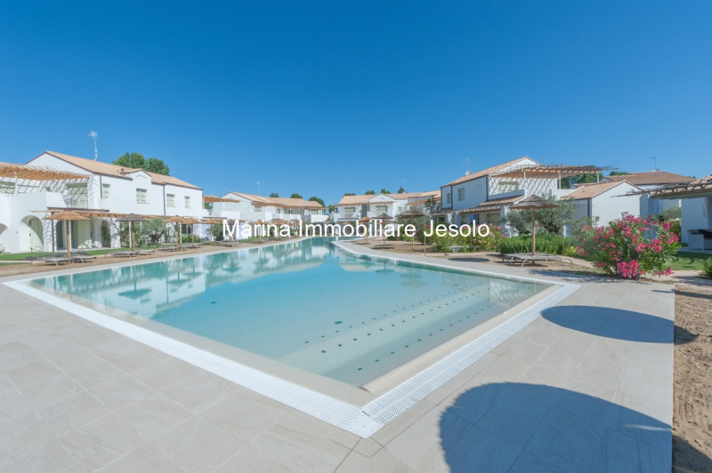 appartamento in vendita a Jesolo in zona Lido