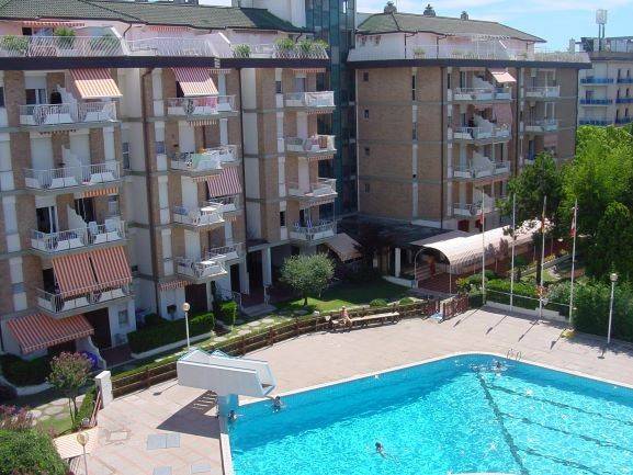 appartamento in vendita a Jesolo in zona Lido